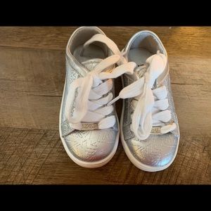 *FAST SHIPPING* Michael Kors toddler size 8